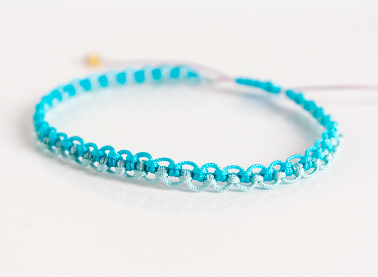 Simple Macrame Bracelets: Part 2 – Knotted Star